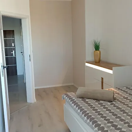 Apartament Neonovy 아파트 *